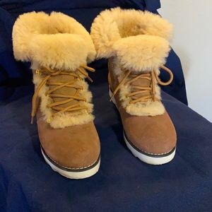 Ugg boots . Like new